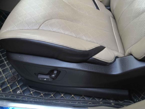 [宁波·蒙B] 二手宝骏宝骏7302017款 1.8L iAMT尊享型 7座