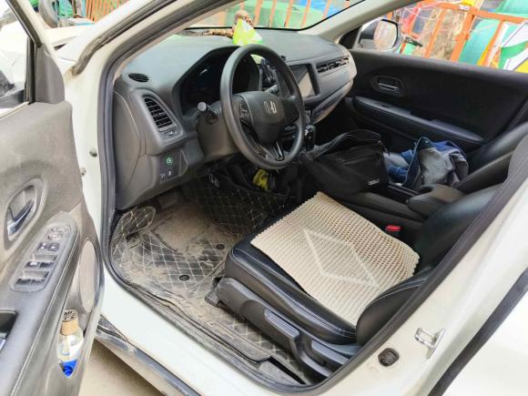 [济南·鲁A] 二手本田缤智2015款 1.5L CVT两驱舒适型