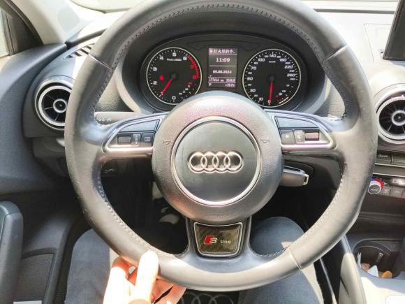 [无锡·苏B] 二手奥迪奥迪A32015款 Limousine 35 TFSI 百万纪念舒享型