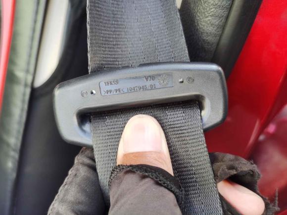 [温州·渝F] 二手长安悦翔V72016款 1.6L 手动乐享型 国V