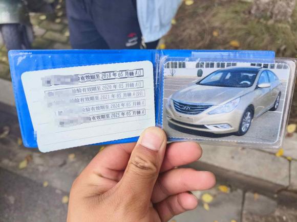 [南昌·赣A] 二手现代索纳塔2014款 2.4L 自动领先版 国IV