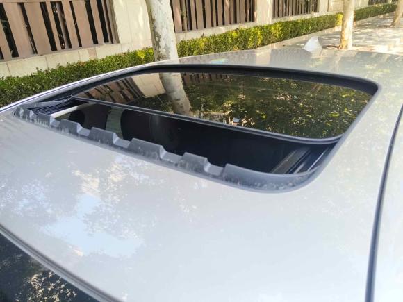 [上海·沪F] 二手宝马宝马5系2014款 525Li 豪华设计套装