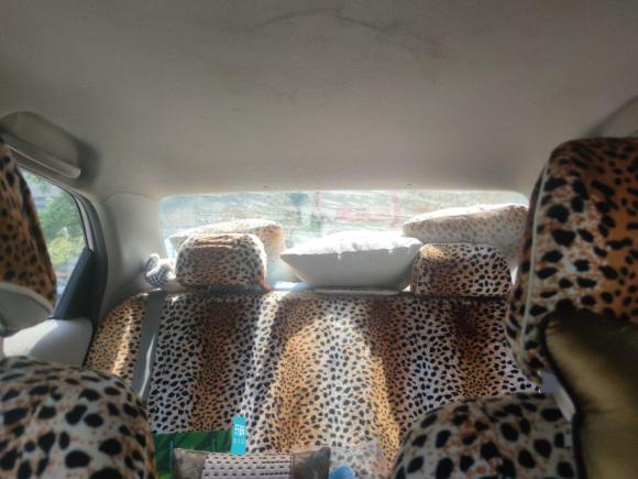 [上海·赣K] 二手理念理念S12011款 1.3L 自动舒适版