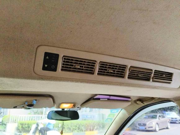 [上海·沪D] 二手五菱汽车五菱宏光2014款 1.5L S标准型