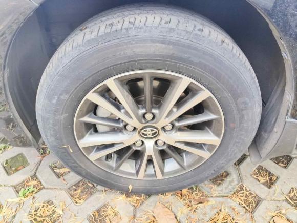 [成都·川A] 二手丰田雷凌2014款 1.6G 手动精英版