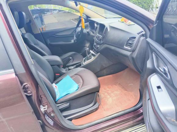 [合肥·皖K] 二手宝骏宝骏5602016款 1.8L iAMT豪华型
