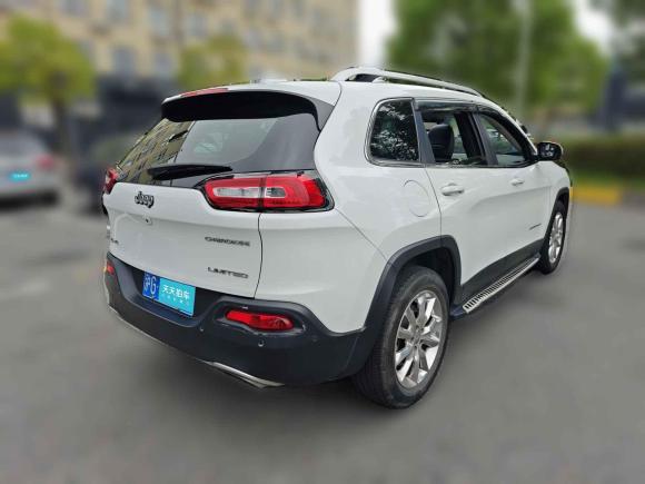 [上海·沪G] 二手Jeep自由光2016款 2.4L 优越版