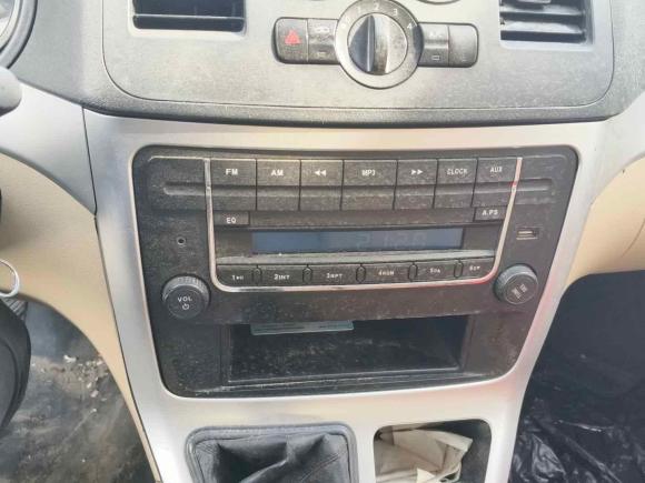 [广州·粤E] 二手长安凯程长安睿行M902017款 2.0L超值版6座掀背门4G94S