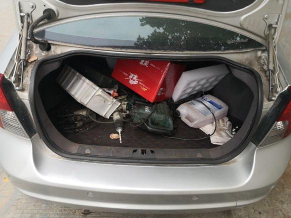 [上海·浙C] 二手沃尔沃沃尔沃S402011款 2.0L 自动智尚版