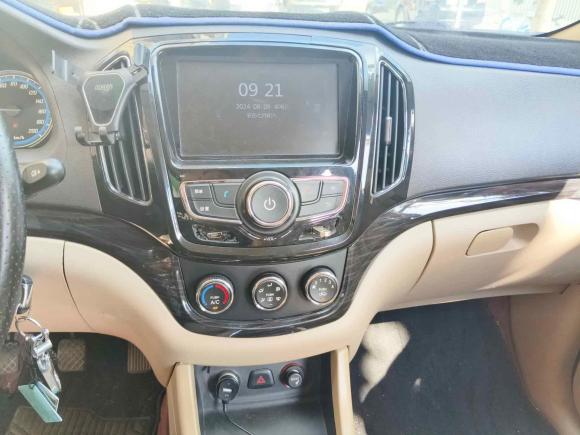 [深圳·粤L] 二手宝骏宝骏7302014款 1.5L 手动舒适ESP版 7座