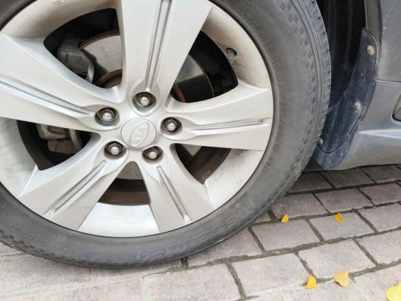 [苏州·苏E] 二手起亚智跑2012款 2.0L 自动两驱版GLS