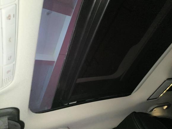 [杭州·赣E] 二手奔驰奔驰C级2021款 C 200 L 时尚型运动版