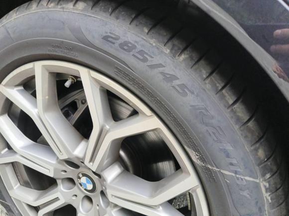 [成都·川G] 二手宝马宝马X72023款 xDrive40i 领先型豪华套装