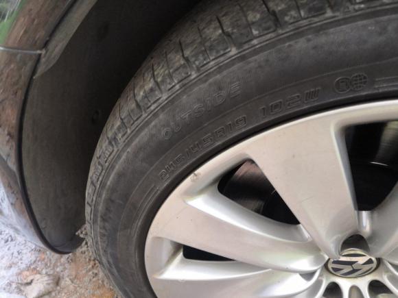 [杭州·浙A] 二手大众辉腾2011款 3.6L V6 4座加长Individual版