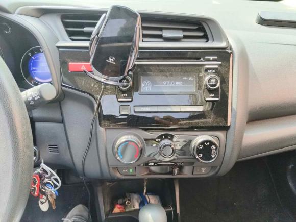 [上海·苏M] 二手本田飞度2016款 1.5L LXS CVT舒适天窗版