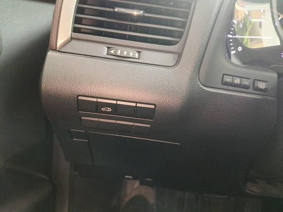 [广州·粤A] 二手雷克萨斯雷克萨斯RX2016款 300 两驱舒适版 国V