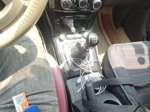 [成都·川T] 二手北汽幻速北汽幻速S32016款 1.5L 手动舒适型 国IV