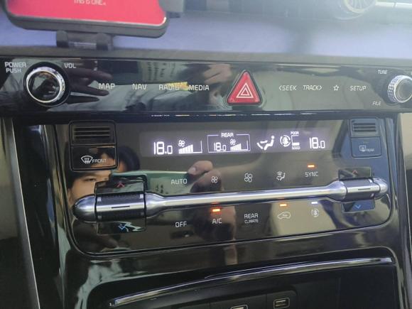 [上海·沪E] 二手起亚嘉华2021款 2.0T 旗舰版