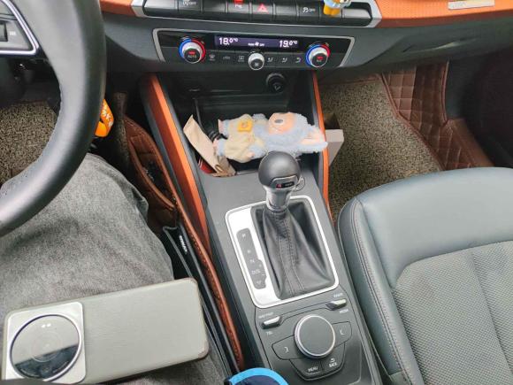 [上海·沪C] 二手奥迪奥迪Q2L2018款 35 TFSI 时尚致雅型 国VI