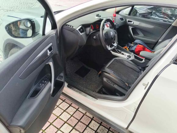 [广州·粤A] 二手DSDS 62014款 1.6T 豪华版THP160