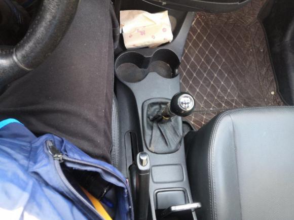 [合肥·皖A] 二手起亚狮跑2009款 2.0L 手动两驱版GLS