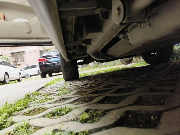 [成都·川A] 二手陆风陆风X82012款 探索版 2.0T 柴油4X4超豪华型