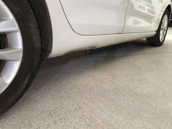 [芜湖·皖B] 二手大众高尔夫2011款 1.4TSI 自动舒适型