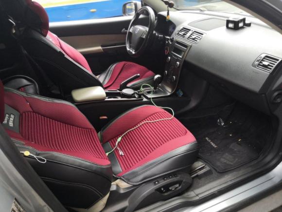 [西安·陕A] 二手沃尔沃沃尔沃C302011款 2.0 R-Design