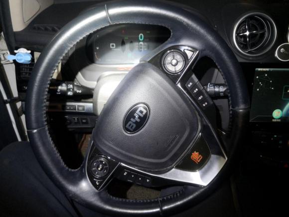 [上海·沪A] 二手比亚迪唐新能源2015款 2.0T 四驱旗舰型