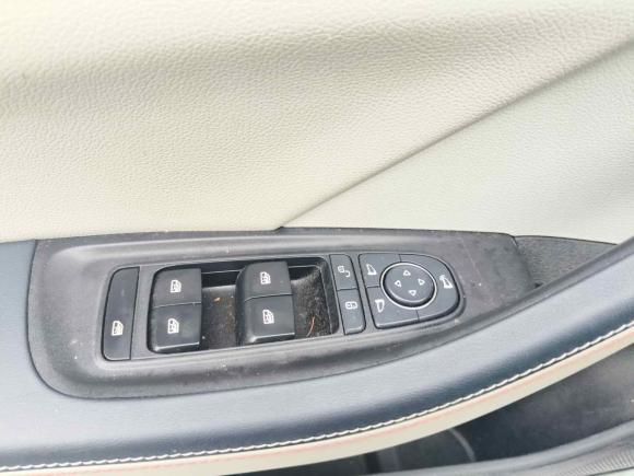 [深圳·粤B] 二手比亚迪秦PLUS2021款 DM-i 55KM 旗舰型