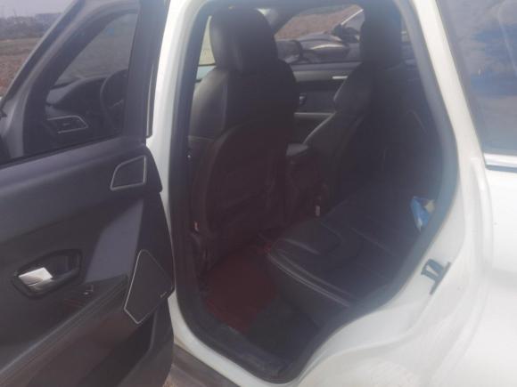 [金华·浙G] 二手陆风陆风X72015款 2.0T 全景旗舰版