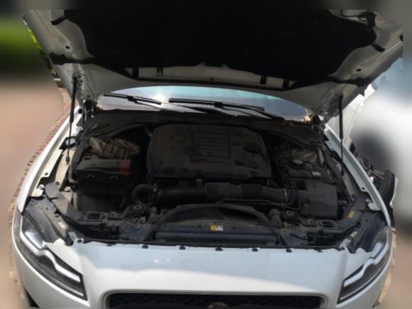 [无锡·苏B] 二手捷豹捷豹XFL2018款 XFL 2.0T 250PS 豪华版