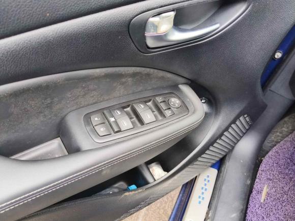 [广州·川A] 二手菲亚特致悦2014款 1.4T 自动舒适版