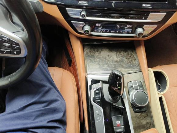 [义乌·浙G] 二手宝马宝马5系2018款 改款 530Li 尊享型 M运动套装