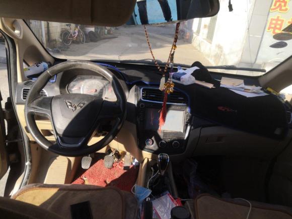 [南通·苏F] 二手五菱汽车五菱征程经典2015款 1.8L豪华型LJ479QE2