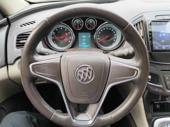 [广州·粤Y] 二手别克君威2015款 2.0L 领先时尚型