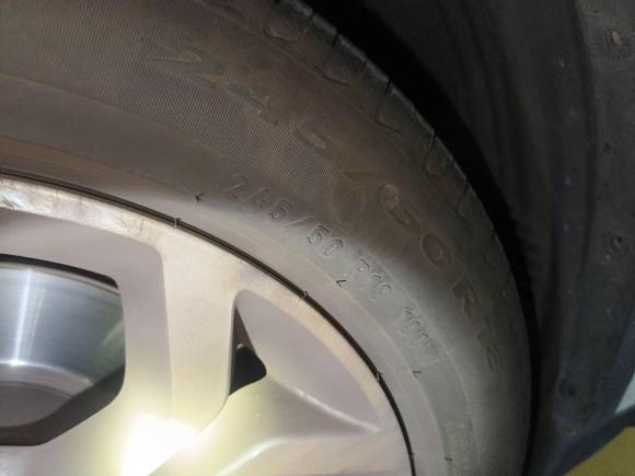 [上海·沪A] 二手宝马宝马X42014款 xDrive20i X设计套装