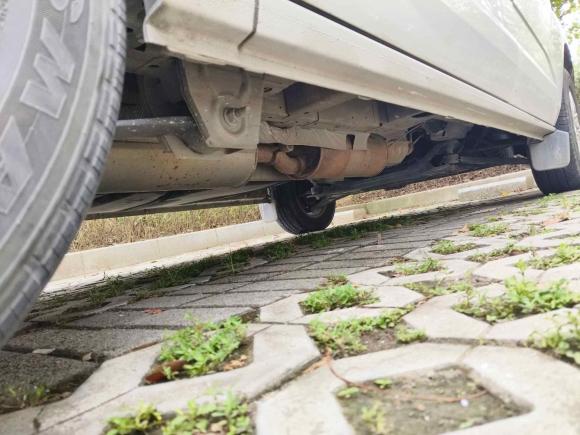 [佛山·粤X] 二手福特全顺2019款 2.0T汽油自动多功能商用车短轴低顶6座国VI