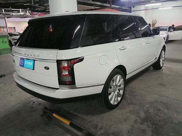 [青岛·鲁B] 二手路虎揽胜2016款 3.0 SC V6 Vogue SE 创世加长版