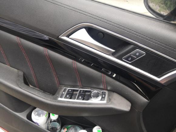 [成都·川A] 二手猎豹汽车猎豹CS102015款 2.0T 手动卓越型