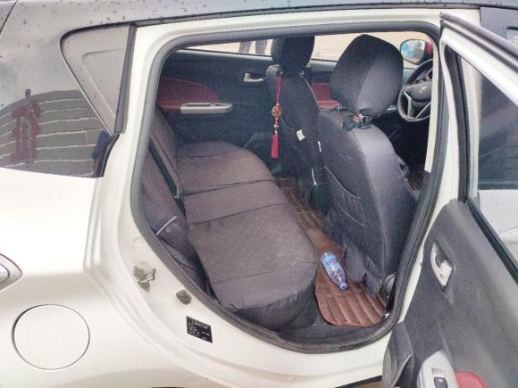 [上海·鲁Q] 二手长安奔奔2015款 1.4L 手动天窗版 国V