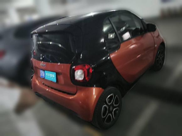 [北京·京N] 二手smartsmart fortwo2018款 0.9T 66千瓦硬顶先锋版 国V