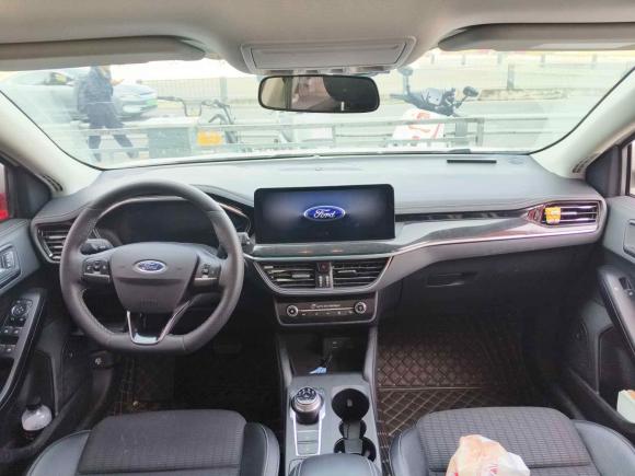 [成都·川A] 二手福特福克斯2021款 两厢 EcoBoost 180 自动锋潮型