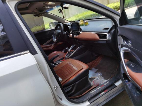 [无锡·苏B] 二手宝骏宝骏5102017款 1.5L 手动豪华型