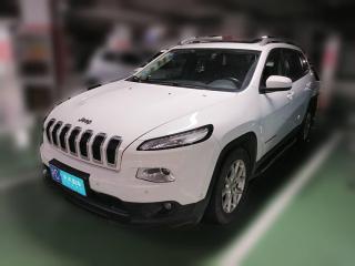 Jeep自由光2016款 2.4L 领先版