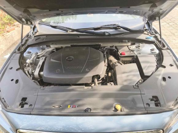 [无锡·苏B] 二手沃尔沃沃尔沃S902020款 T5 智逸豪华版