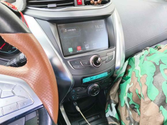 [南京·苏A] 二手比亚迪元2016款 1.5L 手动尊荣型