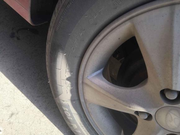 [金华·浙G] 二手现代瑞纳2010款 三厢 1.4L 自动时尚型GT