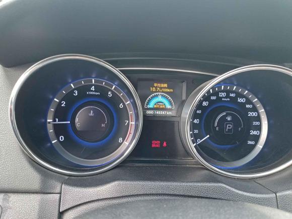 [苏州·苏E] 二手现代索纳塔2011款 2.0L 自动豪华版
