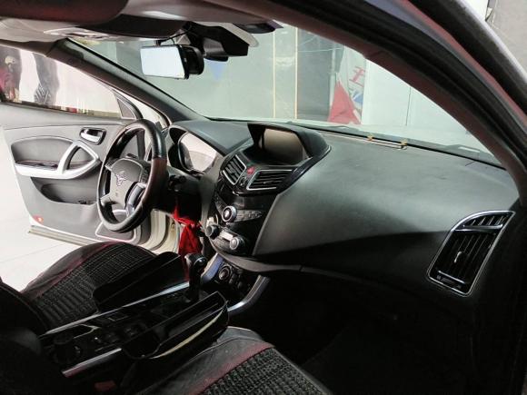 [台州·赣H] 二手海马海马S52018款 1.5T CVT尊贵型